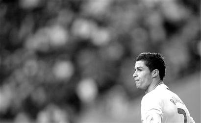 半场：町田泽维亚2-0神户胜利船，相马勇纪破门，藤尾翔太建功（半场战报：町田泽维亚2比0领先神户胜利船，相马勇纪先开纪录，藤尾翔太再下一城）