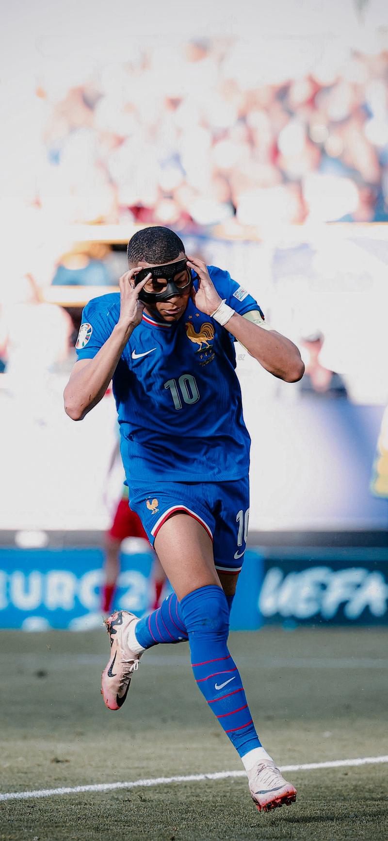 阿莱尼亚：当时我在巴萨没有位置，库库雷利亚也是一样（阿莱尼亚：彼时我在巴萨难觅位置，库库雷利亚也不例外）