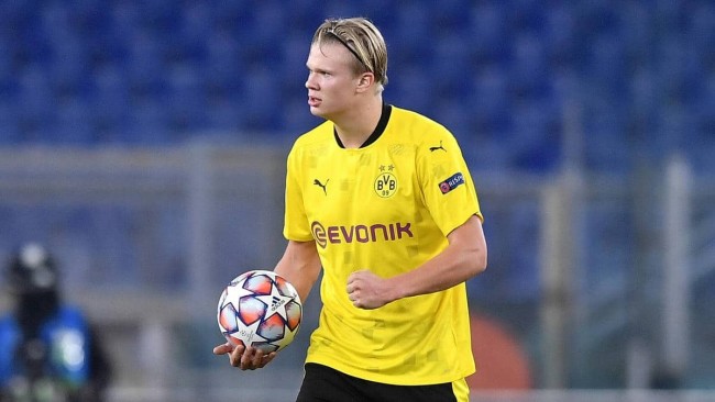 美媒：锡安前队友称锡安拥有詹姆斯级别的天赋，本可以更出色（美媒：锡安前队友称其具詹姆斯级天赋，本可取得更高成就）