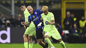 欧冠淘汰赛前瞻：巴萨客场挑战曼联,（欧冠淘汰赛看点：巴萨做客老特拉福德挑战曼联）