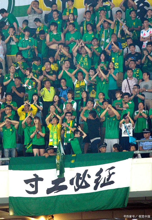 浓眉昨日复出，独行侠对阵湖人防守效率135.8赛季最差（浓眉复出之战，湖人对独行侠防守效率135.8创赛季最差）