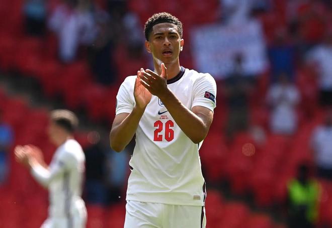 科贝：巴萨不理解西足协为何不满，亚马尔本人也认为该休息（科贝：巴萨质疑西足协的不满，亚马尔也认为应该休息）