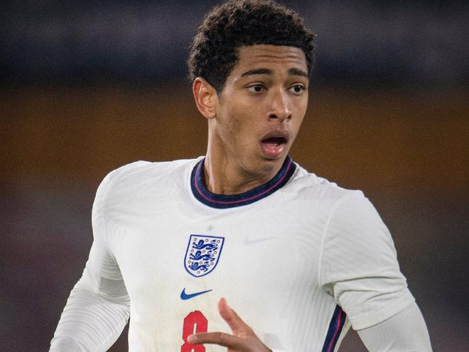 费拉拉：没人规定尤文这赛季必须夺冠，但争前四他们仍需提高（费拉拉：本季尤文不必非夺冠，但冲击前四仍需提升）