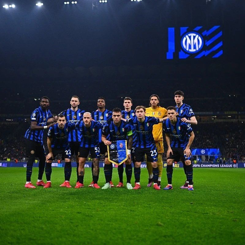 体坛：中足联应成为亚冠保卫战的参与者，联赛政策要给予支持（体坛：中足联应投身亚冠保卫战，联赛政策需予以支持）