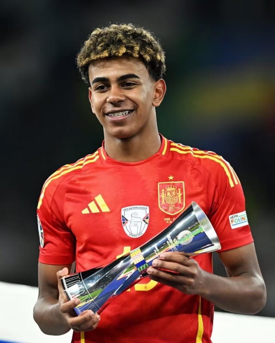 切尔西客战伯恩利，十年客场不败！近六次全胜（切尔西做客伯恩利：十年不败，近六战全取三分）