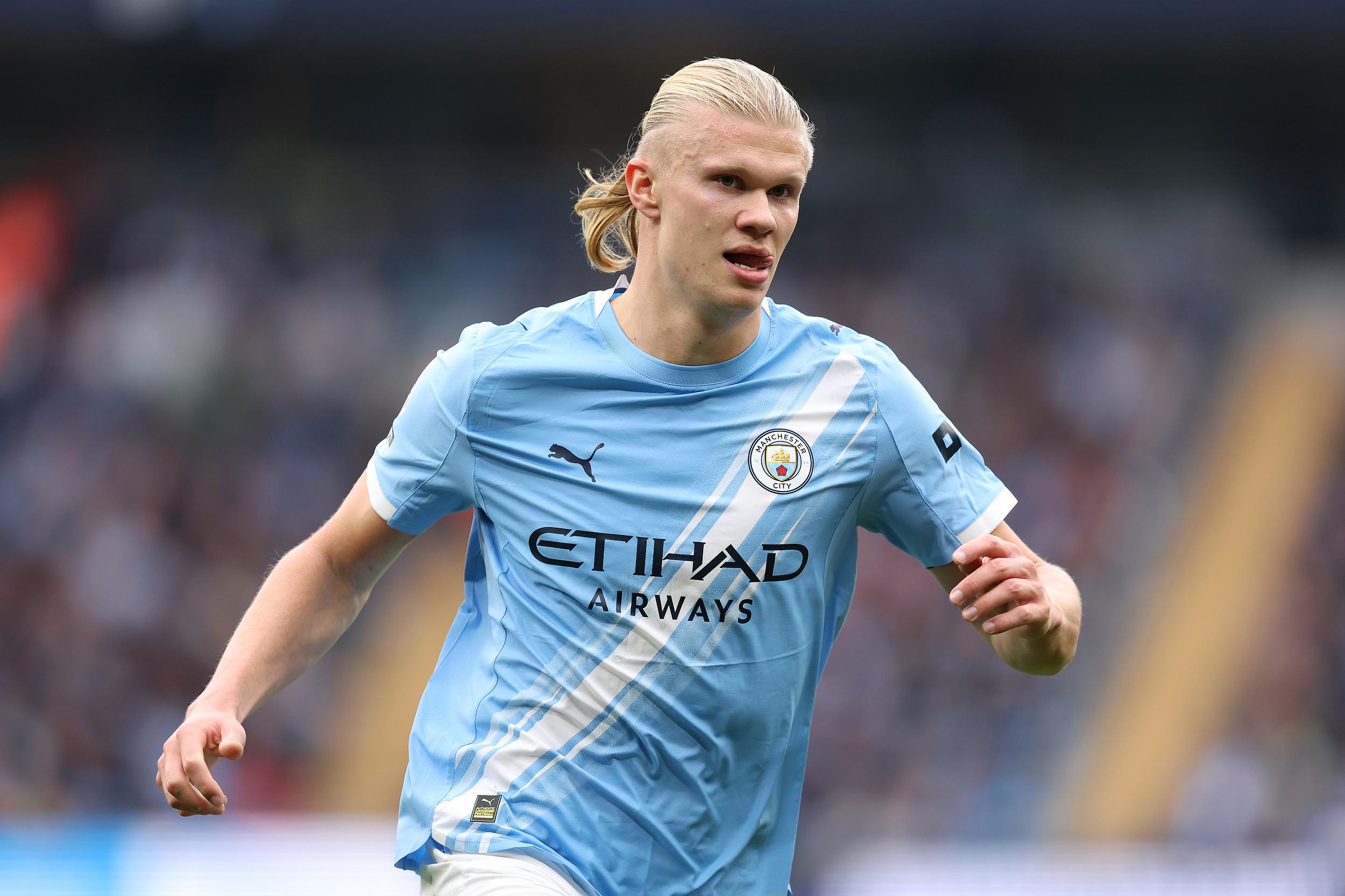 帕雷德斯父亲：我了解一些事情，知道迪巴拉想来博卡（帕雷德斯父亲称：我有内部消息，迪巴拉想加盟博卡）