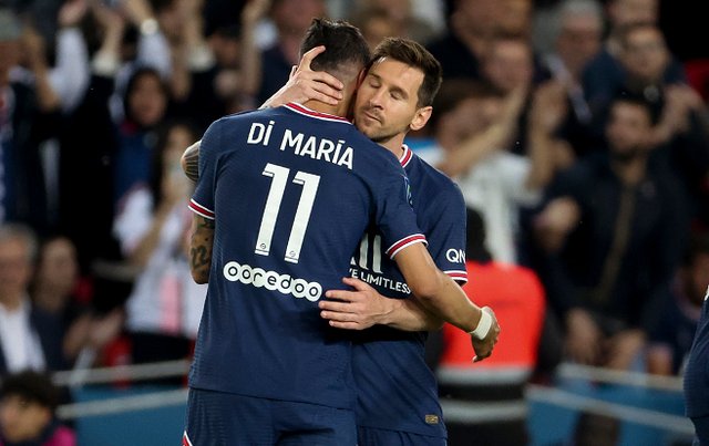 世体：巴萨仍考虑签格里马尔多；坎塞洛、穆尼奥斯也愿意加盟（世体：巴萨仍有意引进格里马尔多；坎塞洛、穆尼奥斯亦愿加盟）