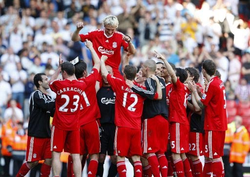 记者：迈阿密国际正在努力留下阿连德，目前双方在谈判（记者：迈阿密国际欲续留阿连德，双方已展开谈判）