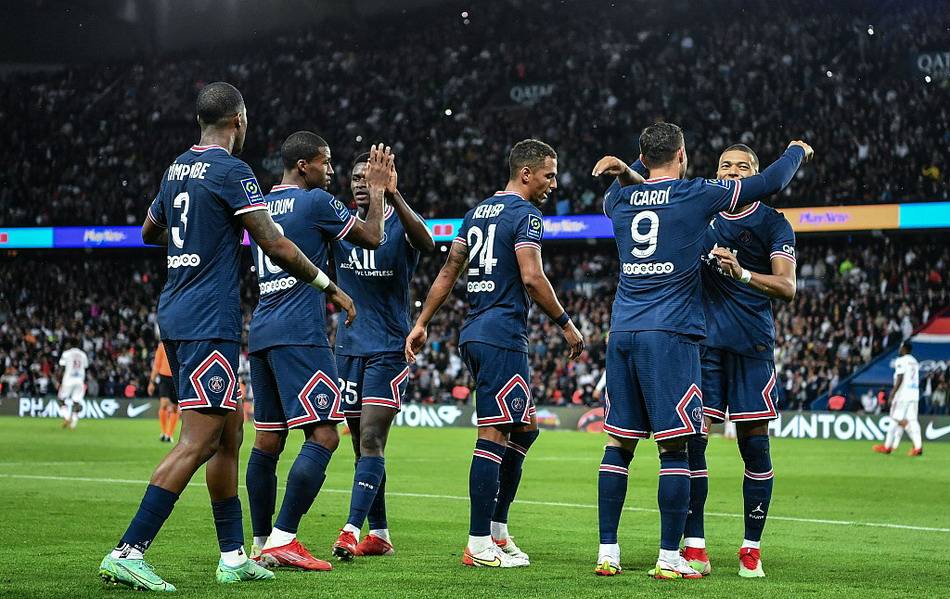 国米肠子悔青了吧？米兰700万投资蜡笔，收益直指联赛冠军（米兰700万押注蜡笔直指联赛桂冠，国米追悔莫及）