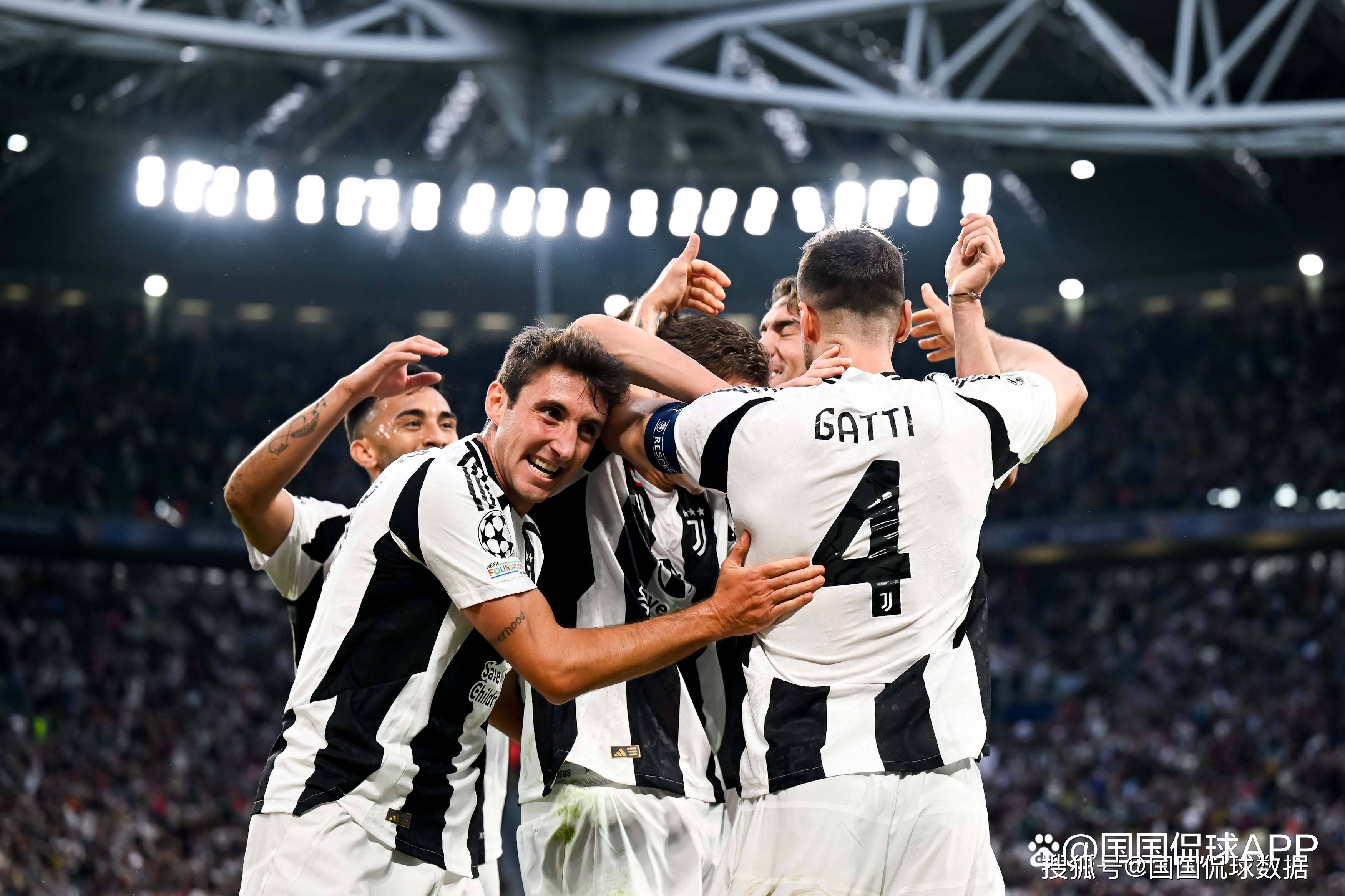 追梦谈和鹈鹕球迷吵架：你不能一直叫我一个女人的名字（追梦谈与鹈鹕球迷争执：别一直用女性名字称呼我）