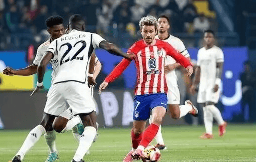 若能战胜弗拉门戈，巴黎将成为足坛历史第三支“六冠王”球队（击败弗拉门戈即可让巴黎加冕足坛史上第三支六冠王）